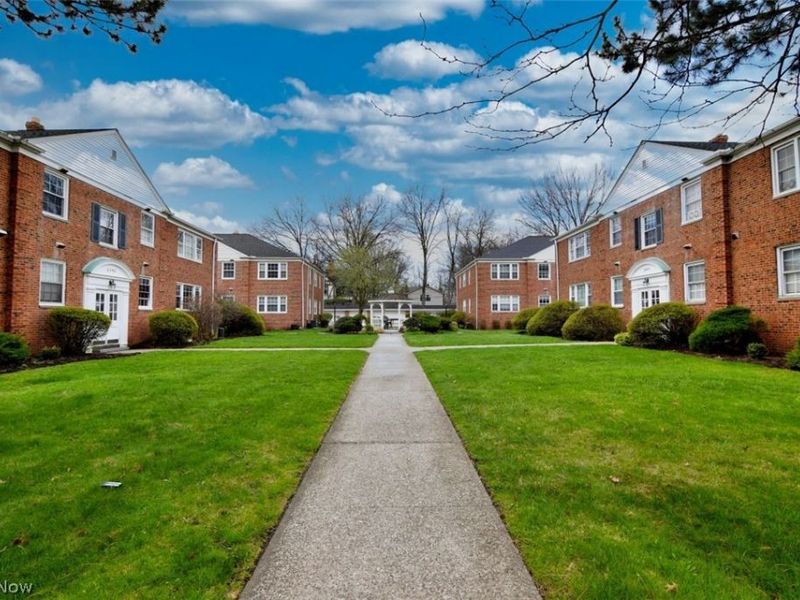 2399 Euclid Heights Boulevard , Unit D-1, Cleveland Heights, OH 44106 Photo 25