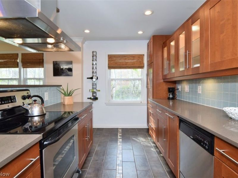 2399 Euclid Heights Boulevard , Unit D-1, Cleveland Heights, OH 44106 Photo 9