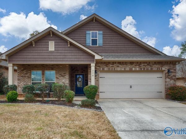 270 Falcon Ridge Drive, New Market, AL 35761