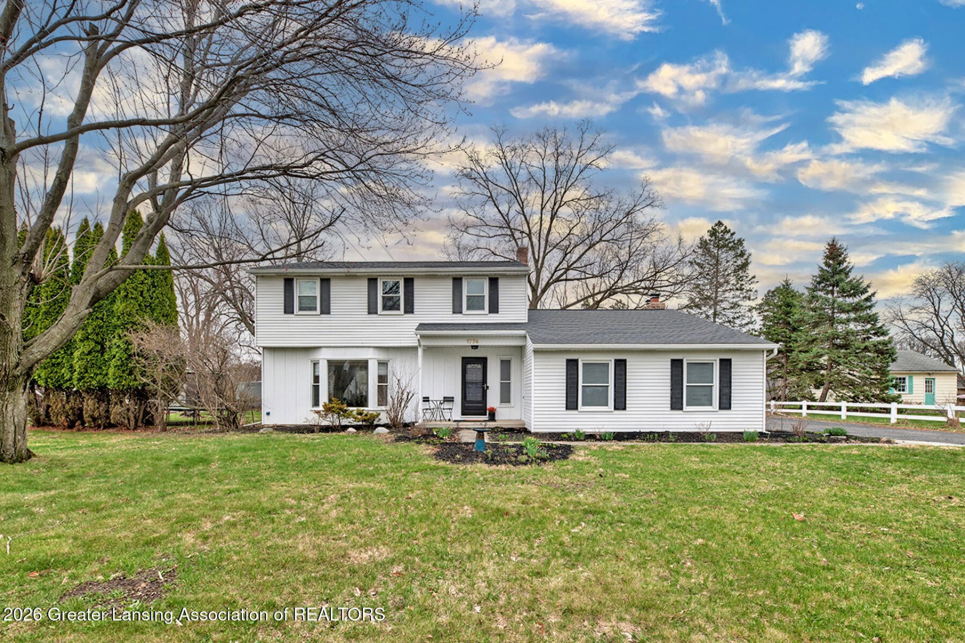 1774 Woodside Drive, East Lansing, MI 48823 Main Photo