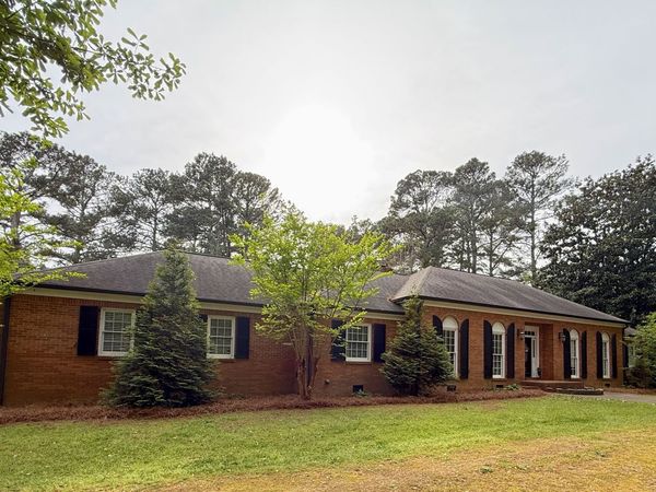 945 Poplar Street, Monroe, GA 30655