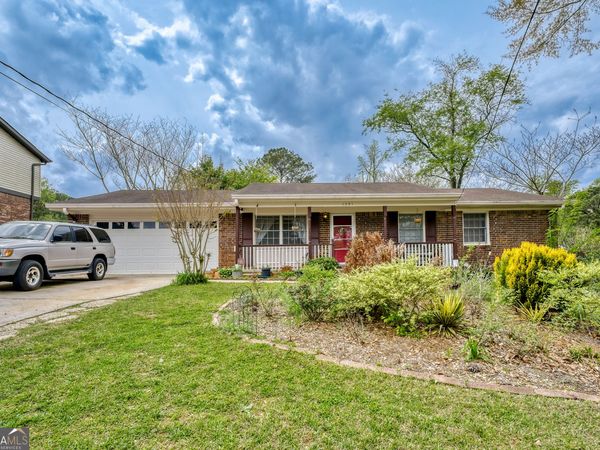 1391 Colony hill Court, Stone Mountain, GA 30083