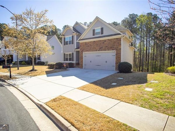 255 Fieldstone Lane, Dallas, GA 30132