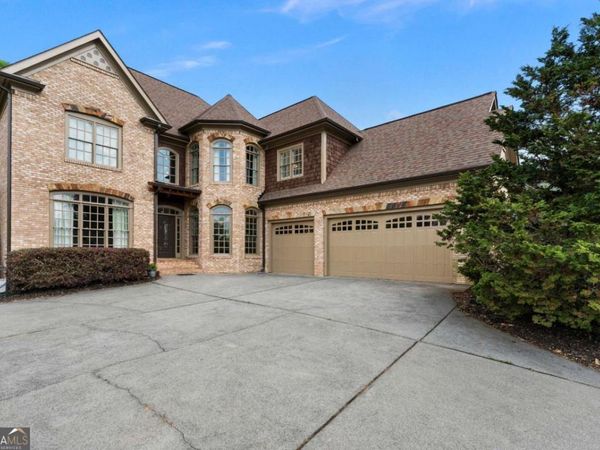 48 Galway Drive, Cartersville, GA 30120