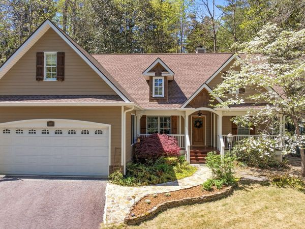 207 Springwood Drive, Clarkesville, GA 30523