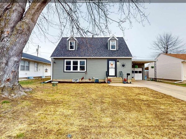 14 SIOUX VALLEY DR, Cherokee, IA 51012