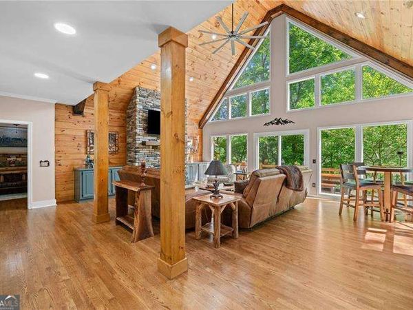 816 Alpine Drive, Jasper, GA 30143