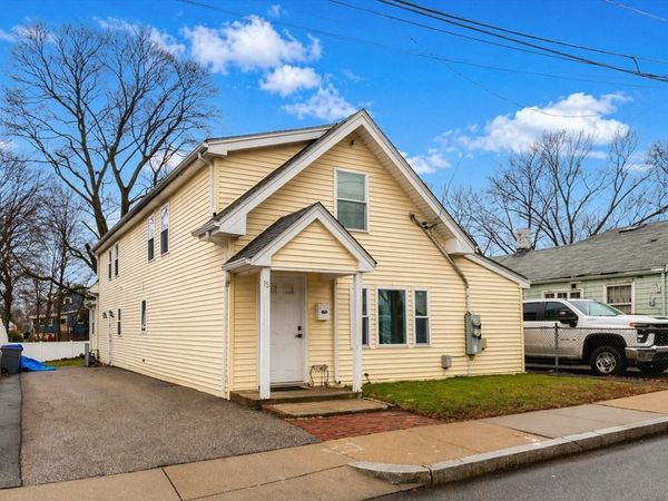 15 Buckingham St, Unit 2, Boston, MA 02136