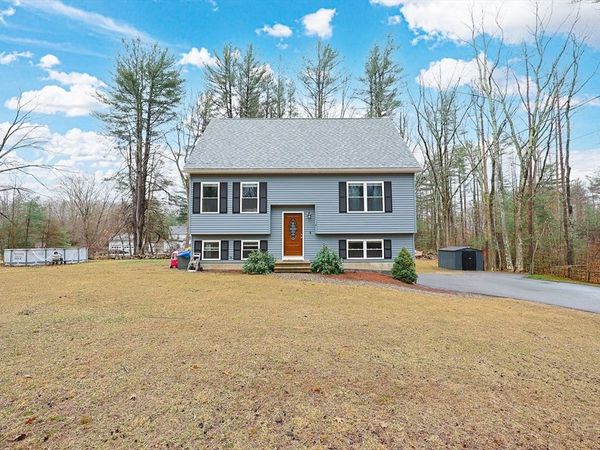 16 I Capen Road, Spencer, MA 01562