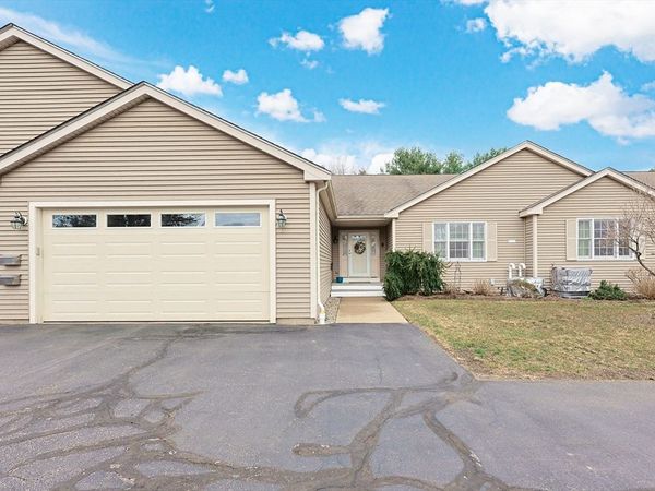 94 Mechanic Street, Unit D, Foxboro, MA 02035