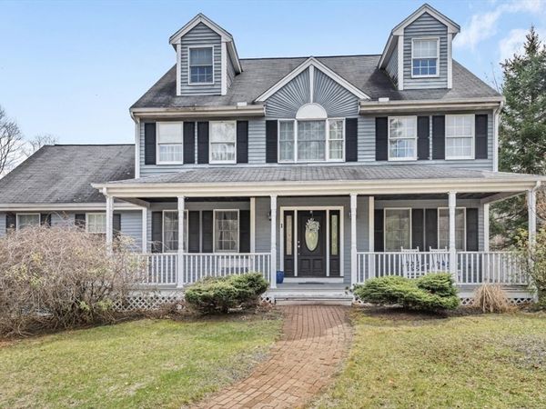 1 Whitcomb Way, North Reading, MA 01864