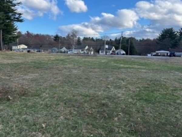 85 Mendon St, Bellingham, MA 02019