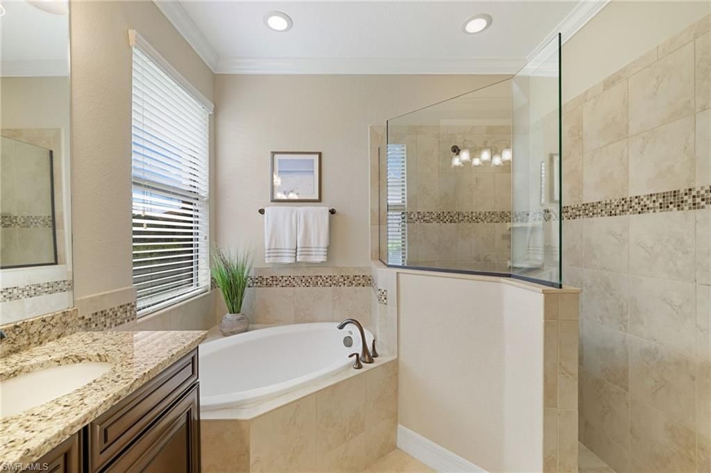 28627 Derry Ct , Bonita Springs, FL 34135 Photo