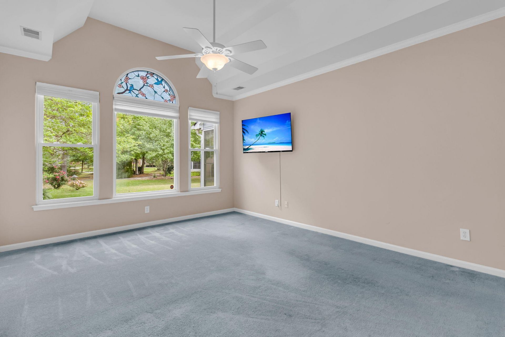 325 Club View Road Photo 23