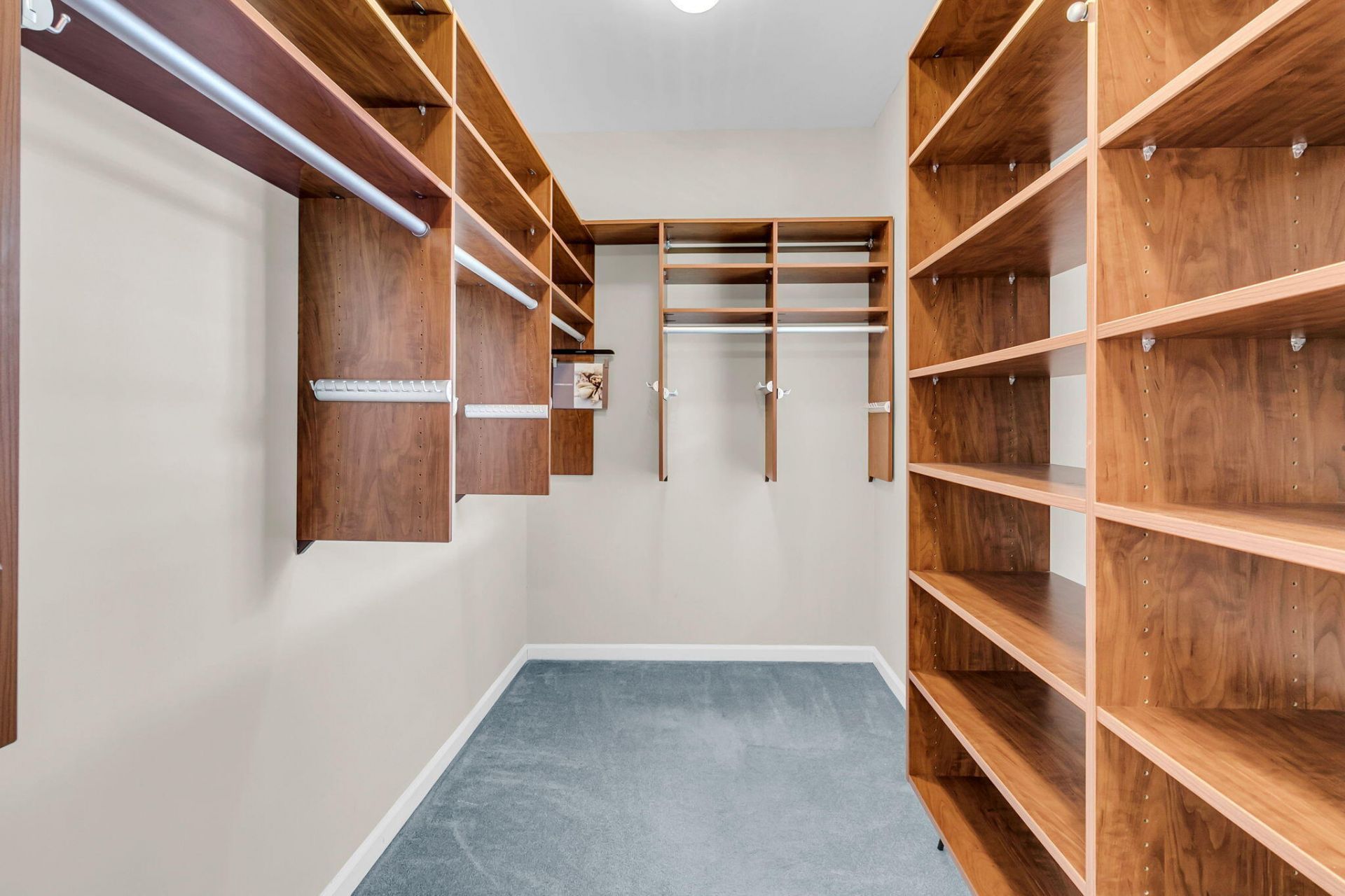 325 Club View Road Photo 28