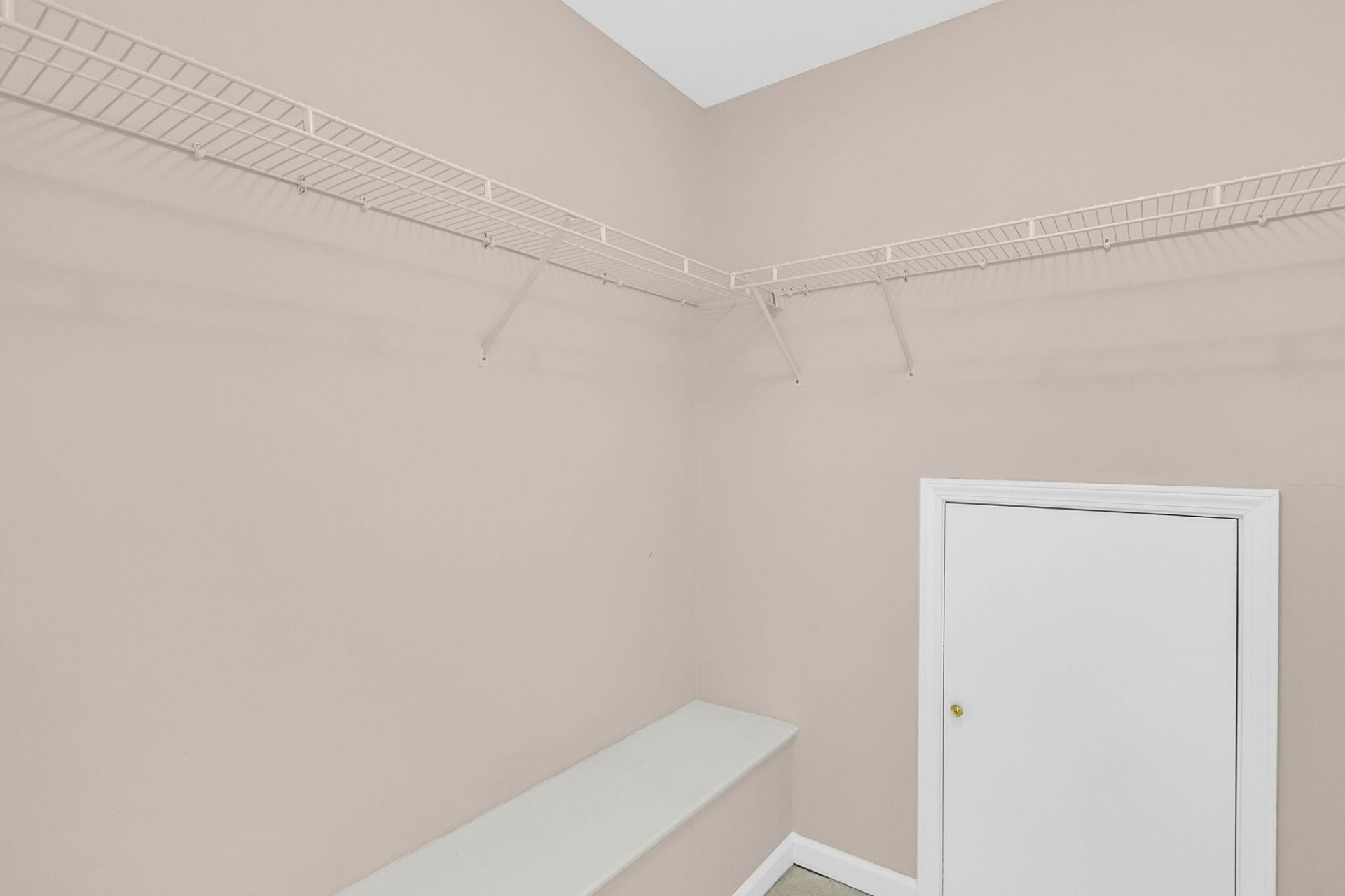 325 Club View Road Photo 46