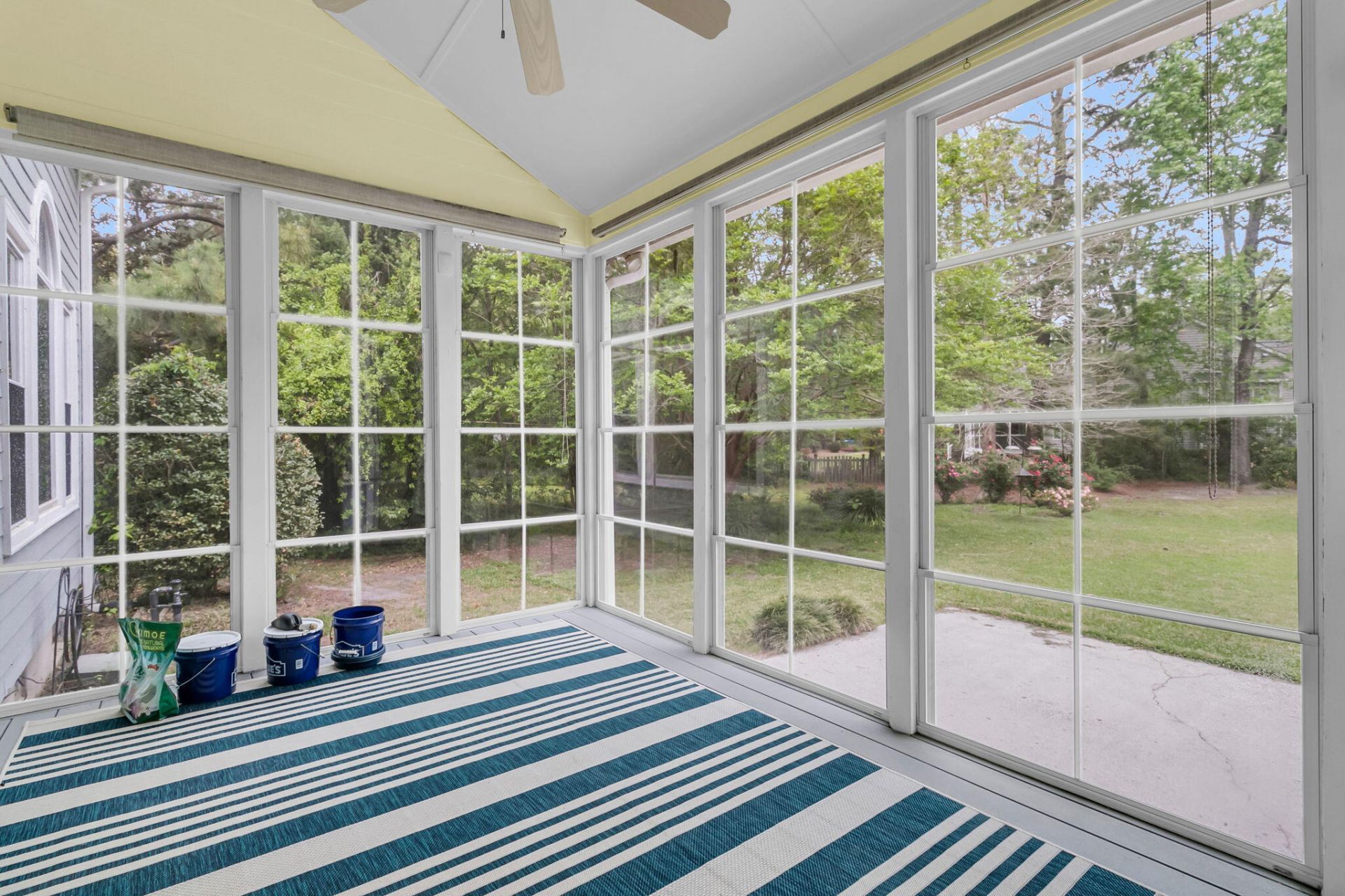 325 Club View Road Photo 54