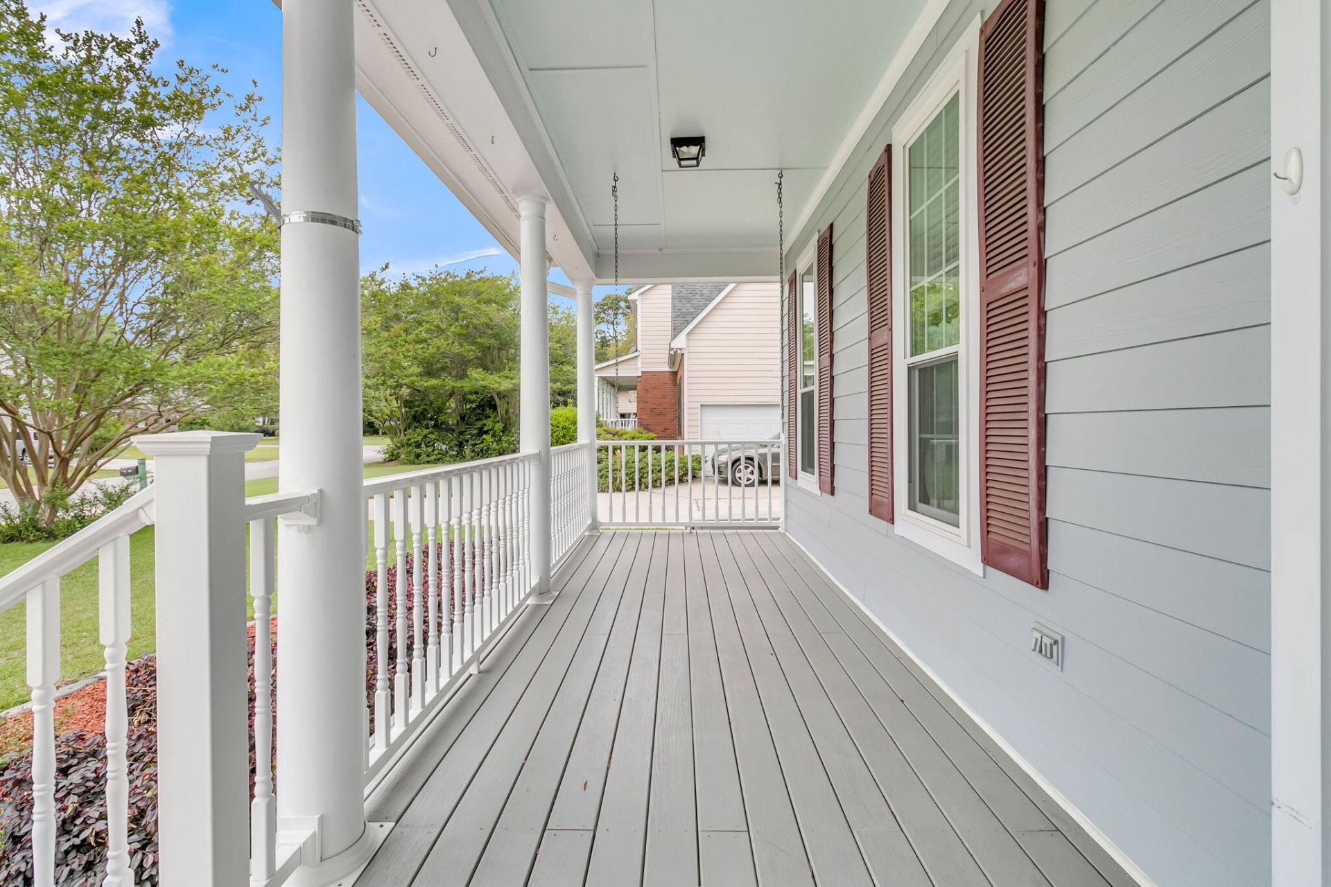 325 Club View Road Photo 8