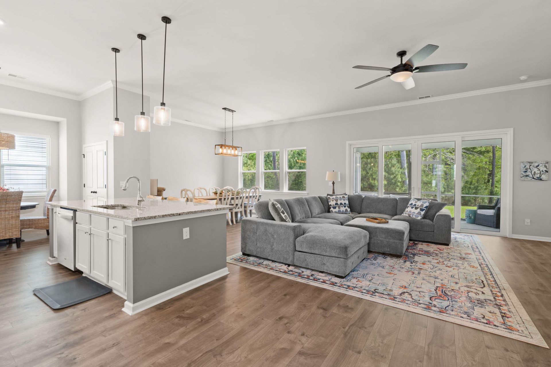 404 Oak View Way Photo 13