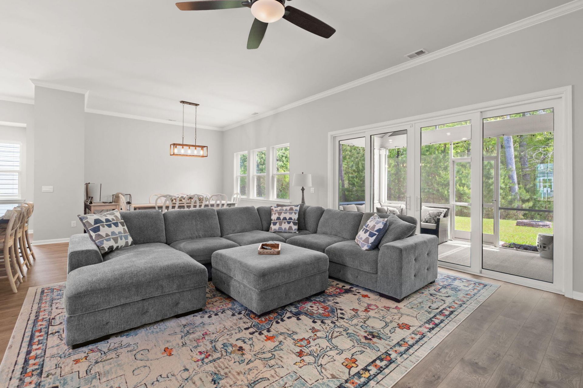 404 Oak View Way Photo 15