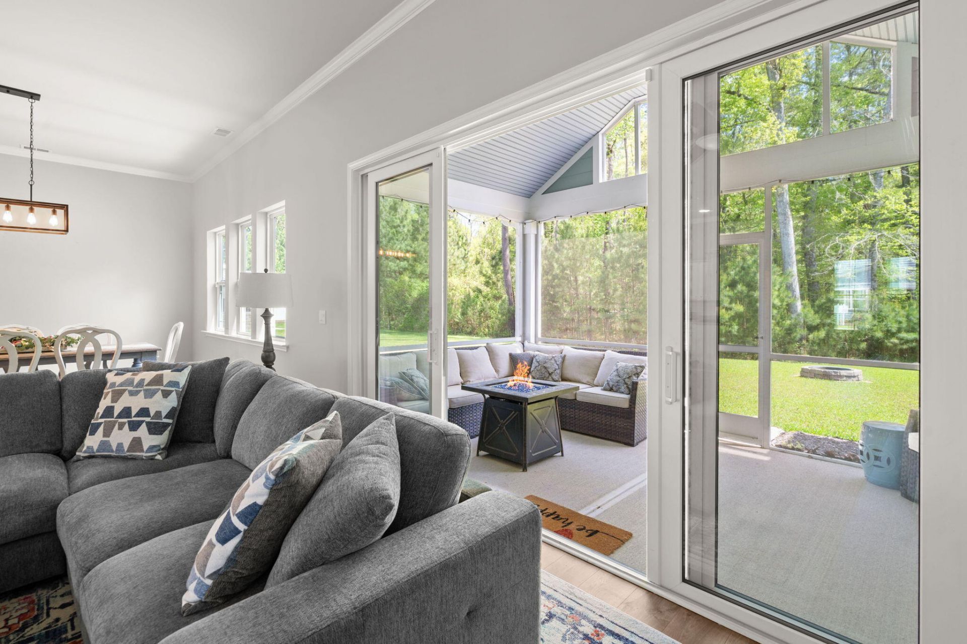 404 Oak View Way Photo 16