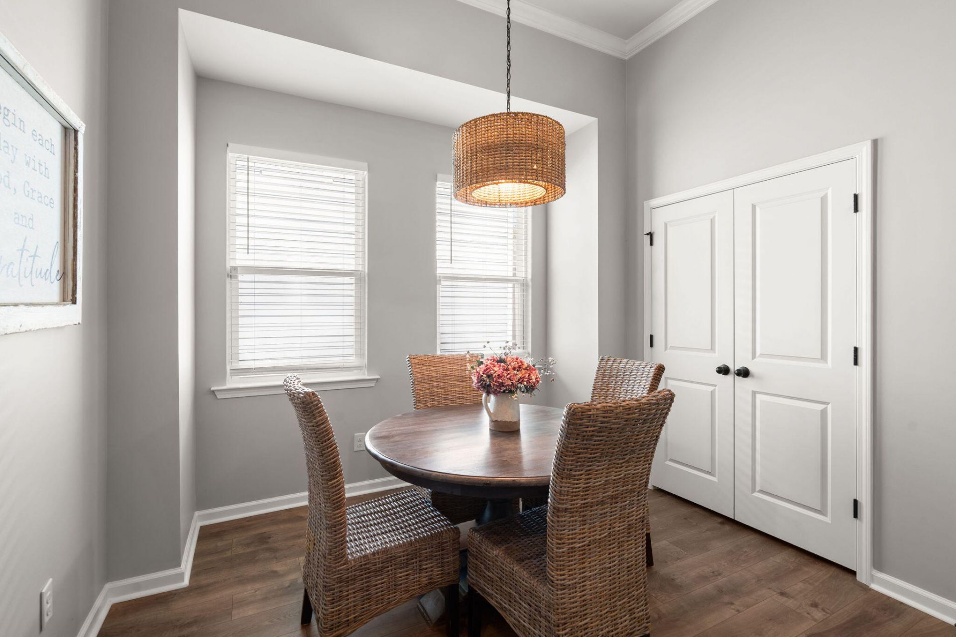 404 Oak View Way Photo 29