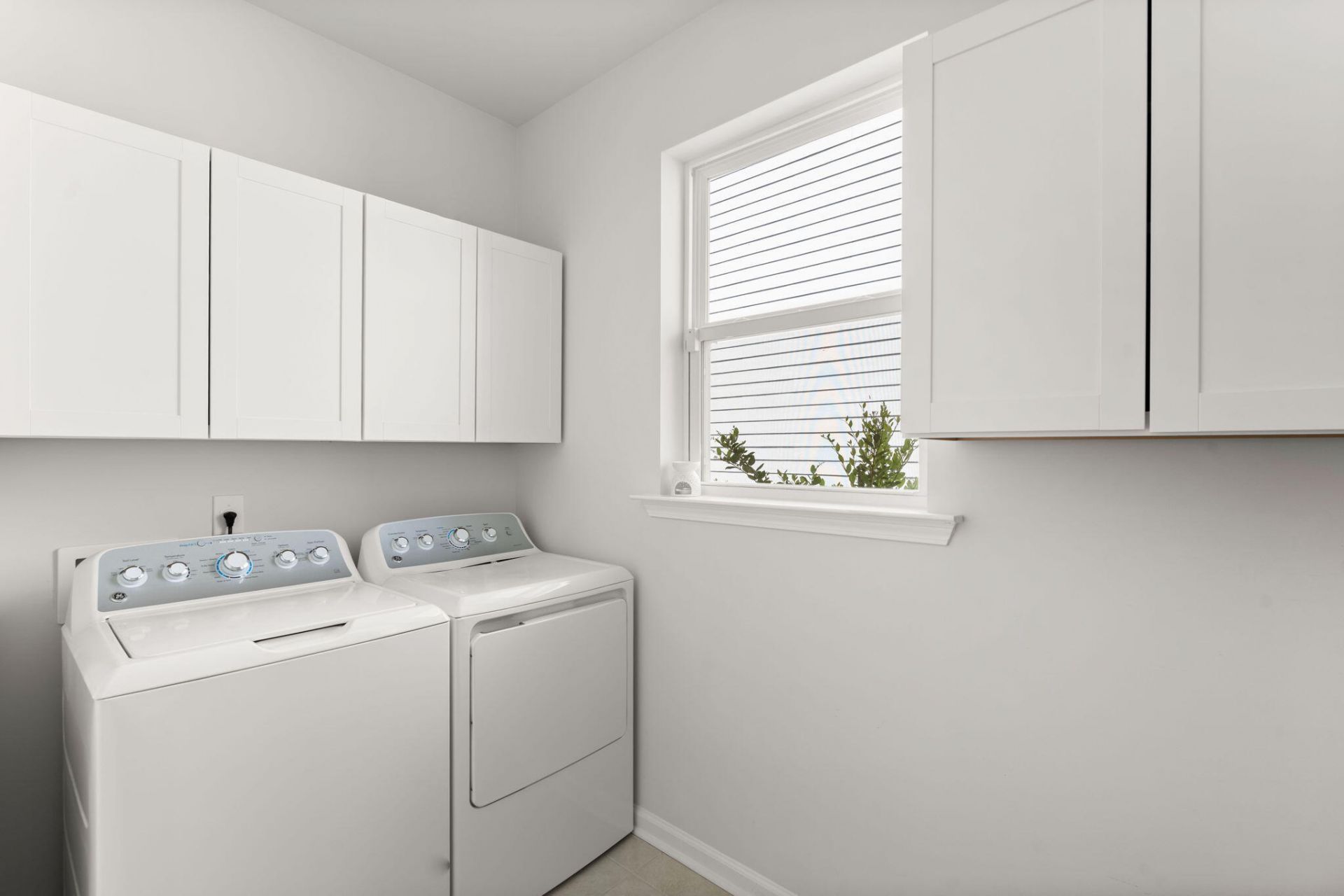 404 Oak View Way Photo 31