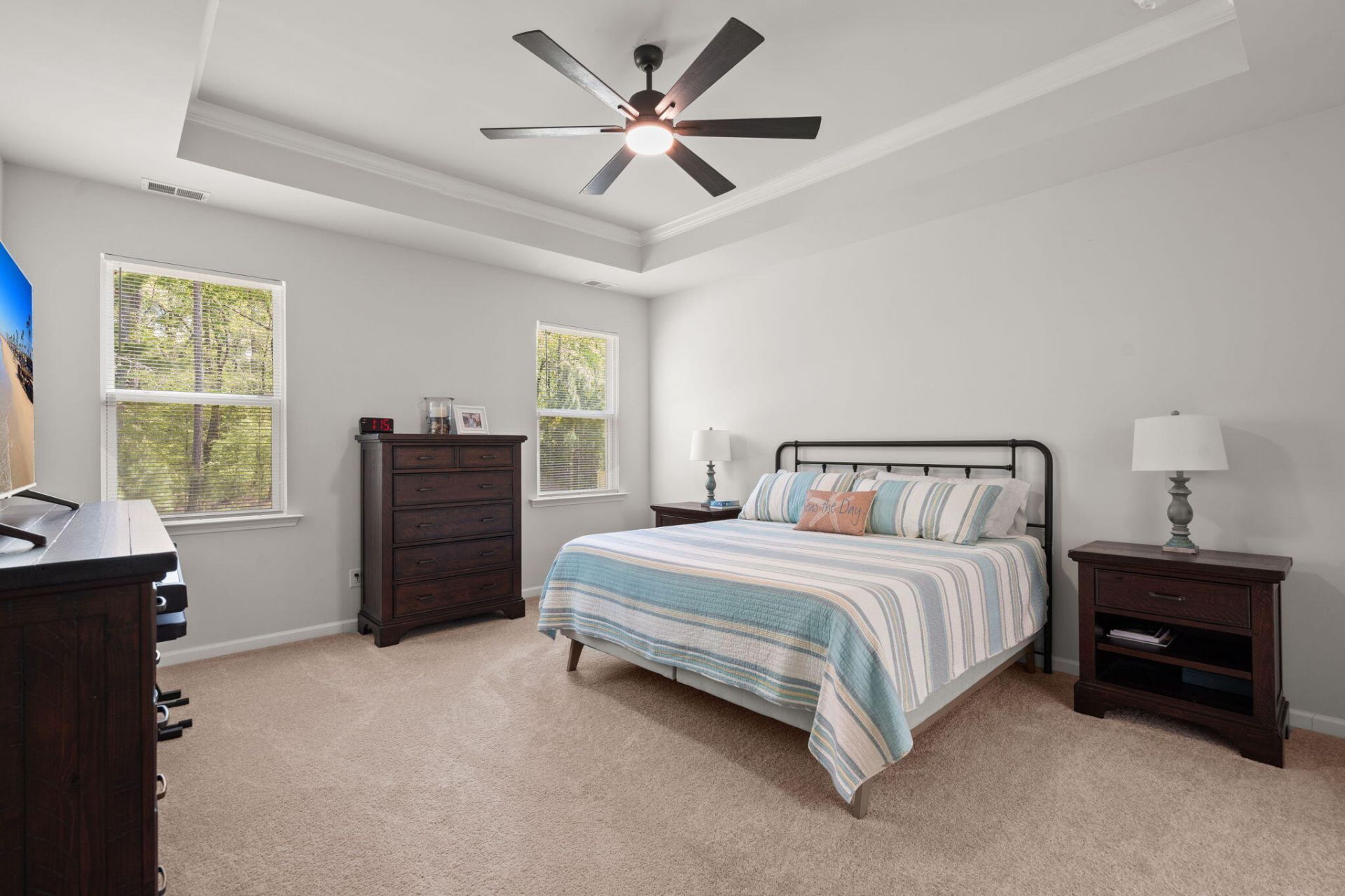 404 Oak View Way Photo 32