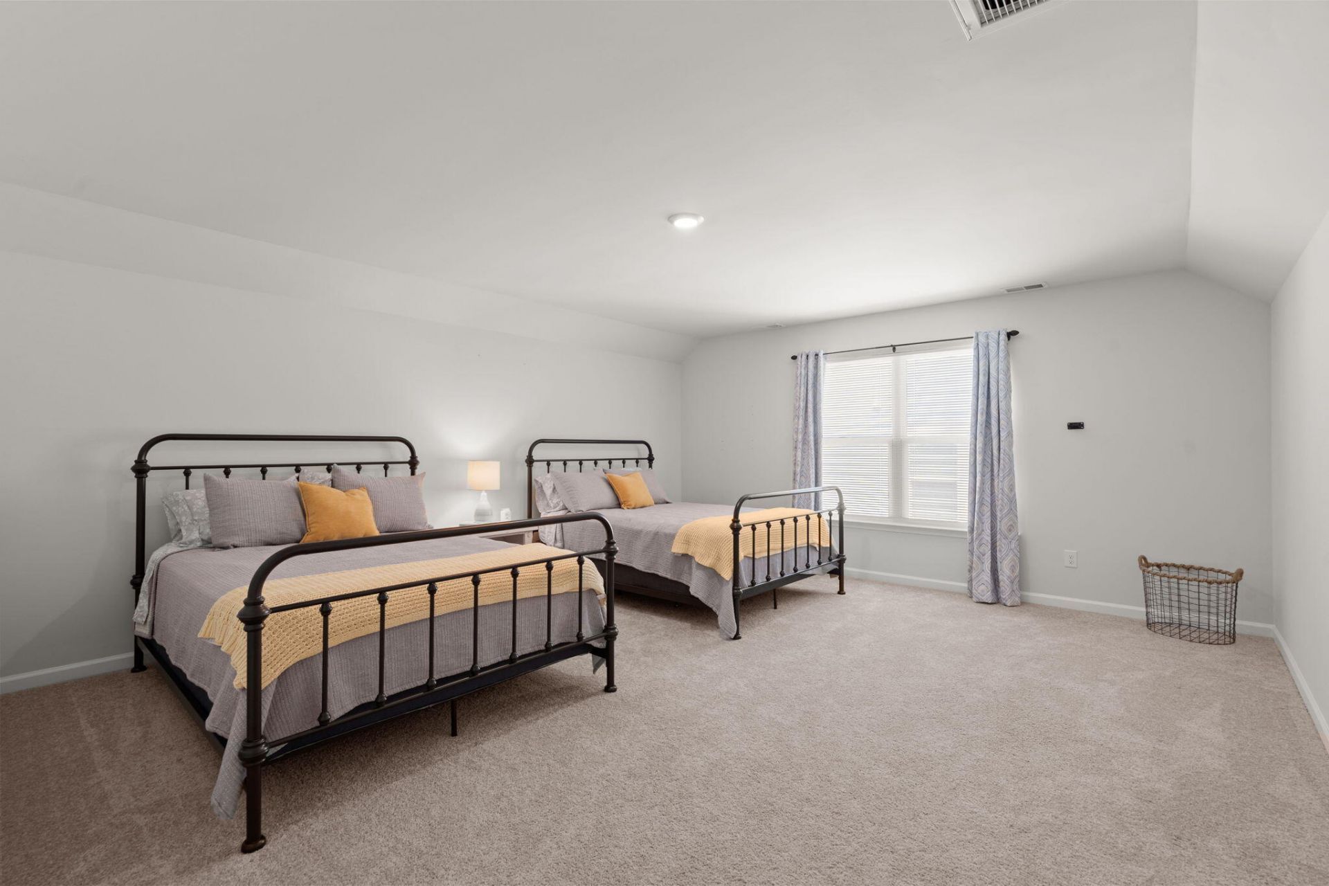 404 Oak View Way Photo 37