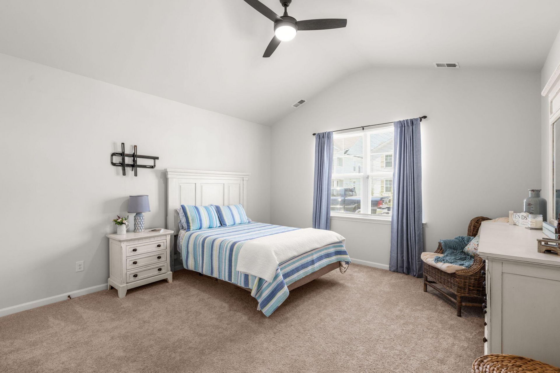 404 Oak View Way Photo 40