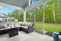 404 Oak View Way photo 4