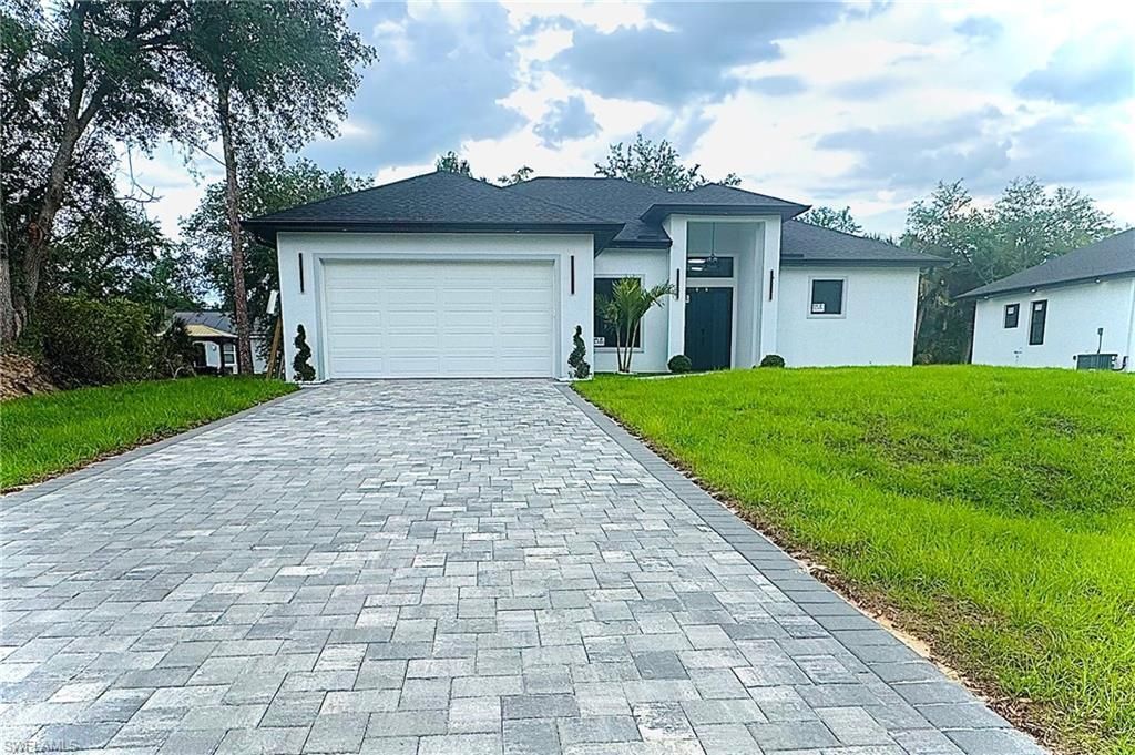 1221 Milwaukee Blvd , Lehigh Acres, FL 33974 Photo