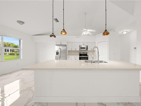 605 SE 23rd AVE , CAPE CORAL, FL 33990