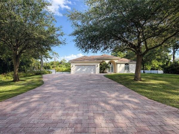 504 Highland AVE , LEHIGH ACRES, FL 33972