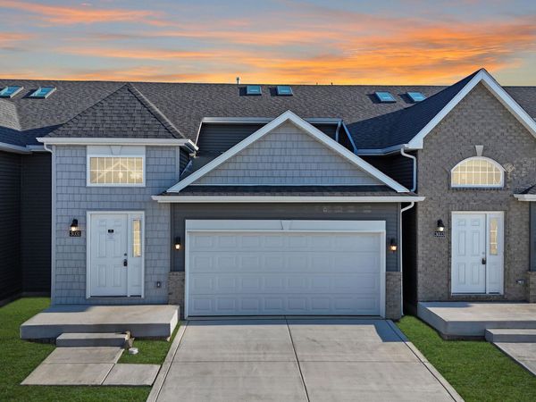 3031 W 82nd Place, Merrillville, IN 46410