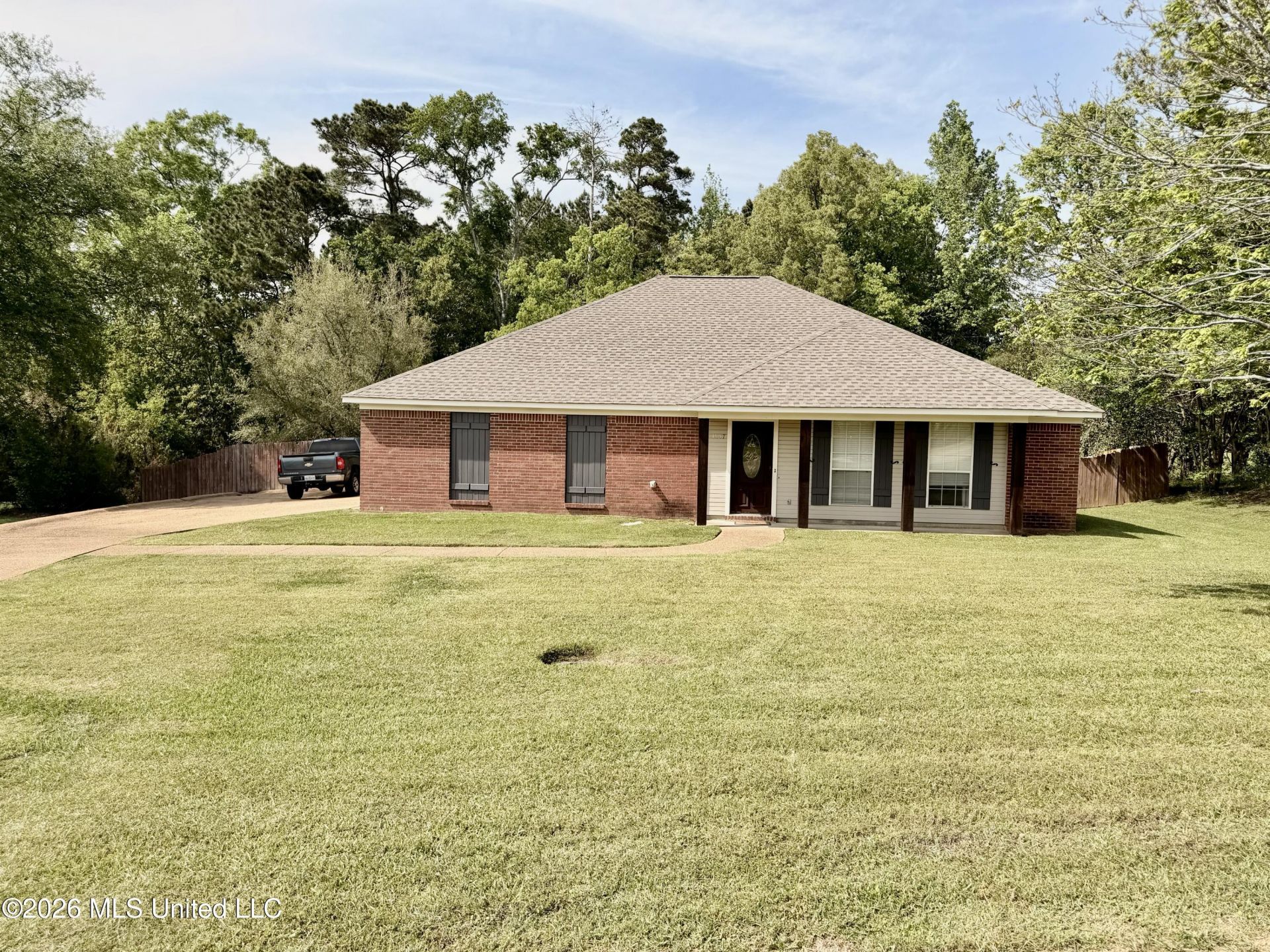 1007 Stonehendge Drive, Brandon, MS 39042 Main Photo