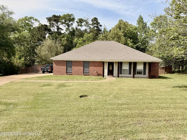 1007 Stonehendge Drive, Brandon, MS 39042
