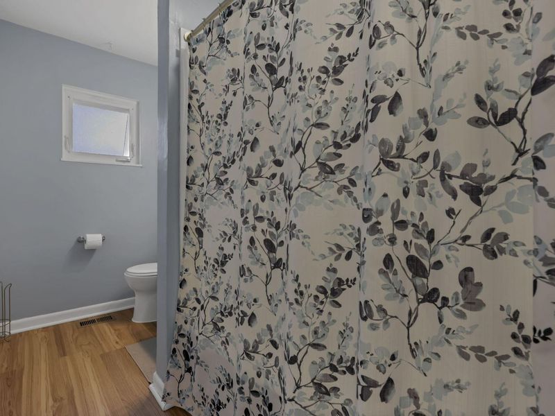 5667 Roche Drive, Columbus, OH 43229 Photo 16