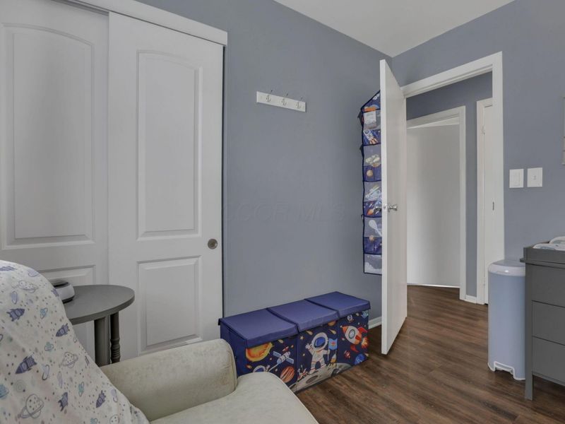 5667 Roche Drive, Columbus, OH 43229 Photo 21