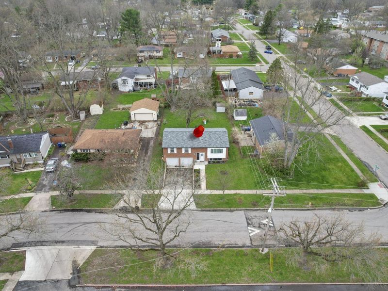 5667 Roche Drive, Columbus, OH 43229 Photo 32