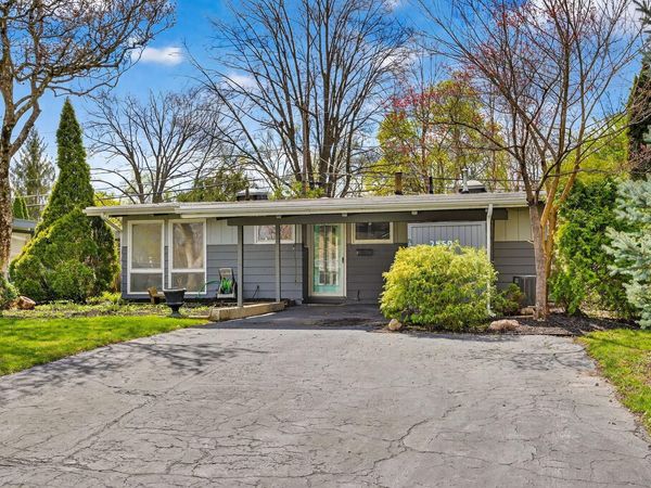 2459 Edgevale Road, Columbus, OH 43221