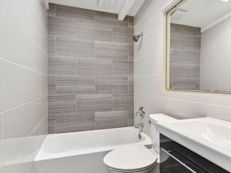 2459 Edgevale Road, Columbus, OH 43221 Photo 16