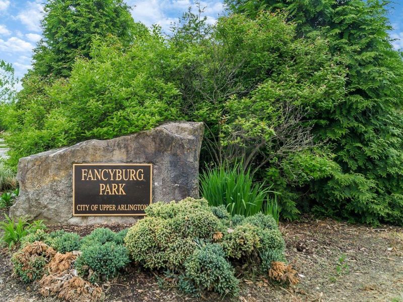 2459 Edgevale Road, Columbus, OH 43221 Photo 25