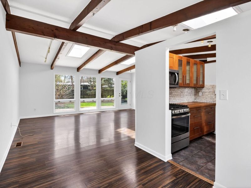 2459 Edgevale Road, Columbus, OH 43221 Photo 8