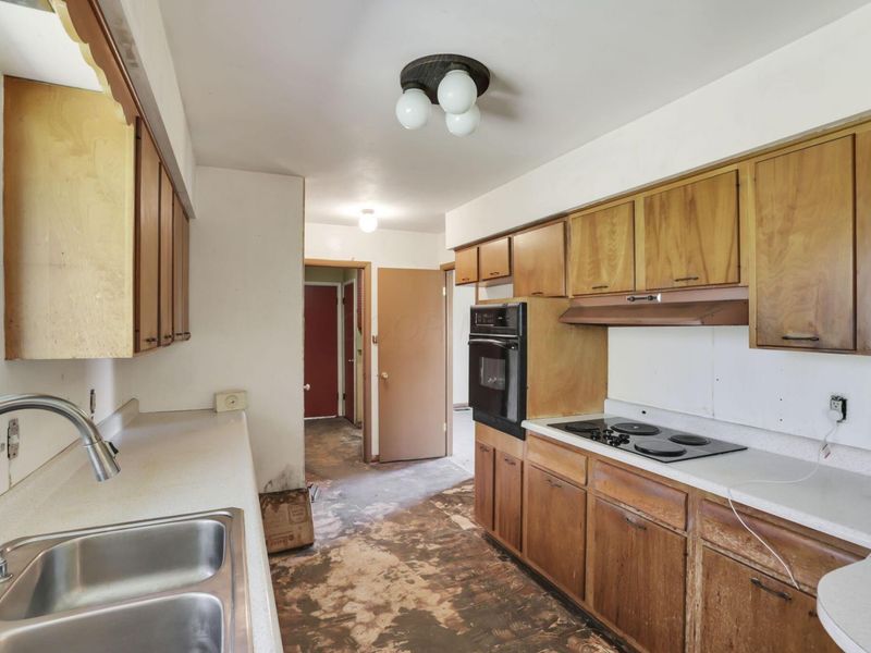 912 Welsh View Drive, Newark, OH 43055 Photo 17