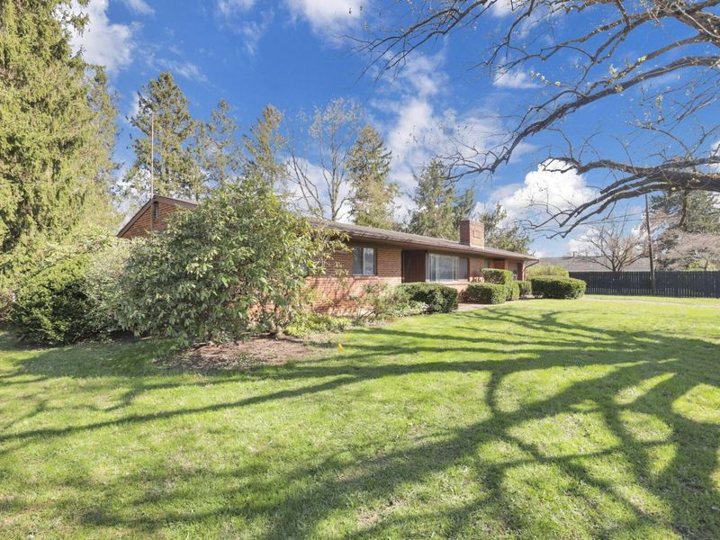 912 Welsh View Drive, Newark, OH 43055 Photo 5