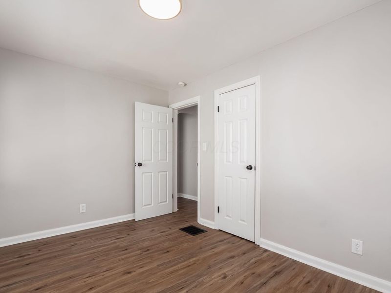 1166 E Woodrow Avenue , Columbus, OH 43207 Photo 22