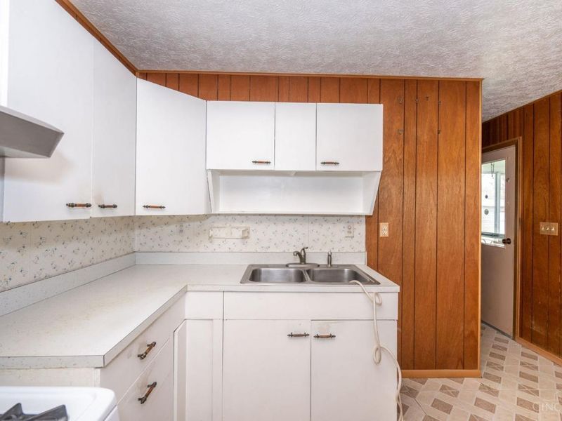 654 Arlington Drive, Union Twp, OH 45244 Photo 13