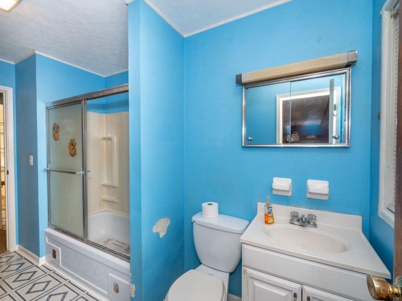 654 Arlington Drive, Union Twp, OH 45244 Photo 18