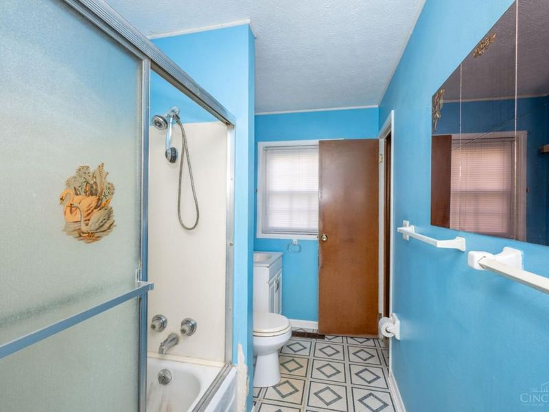 654 Arlington Drive, Union Twp, OH 45244 Photo 20